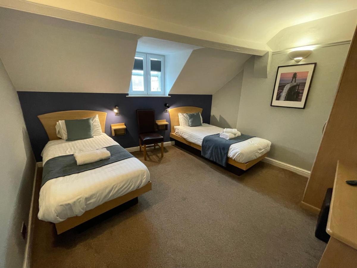 The George Hotel Whitby Kültér fotó